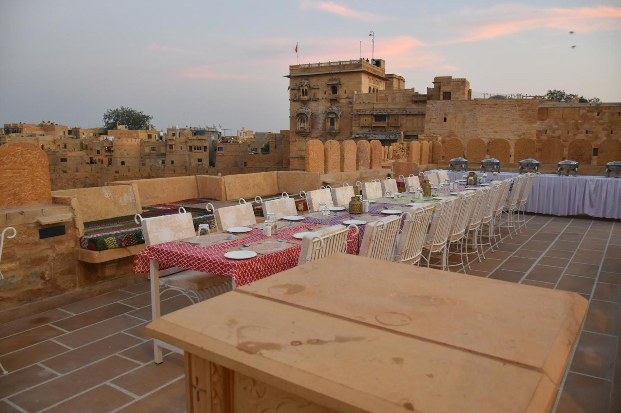 K D Palace - Heritage Hotel On Fort Jaisalmer Ngoại thất bức ảnh